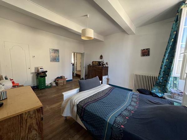 Maison à vendre |  Beaumont-de-Lomagne |  6 pièces | 175 m²