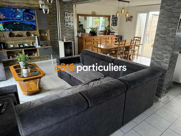 Vente Maison85 m² - 4 Pièces - AVESNES LE COMTE (62810)