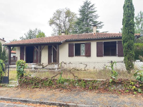 Maison plain-pied 95 M2 sur sous sol total, jardin clos de 650 M2