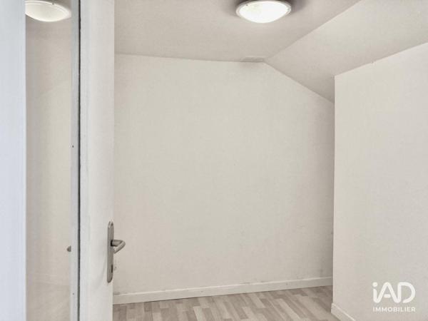 Location appartement 2 pièces 44 m² Lesquin
