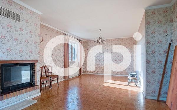 Maison à vendre    6 pièces • 115 m2 Châtenoy-le-Royal