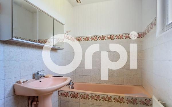 Maison à vendre    6 pièces • 115 m2 Châtenoy-le-Royal