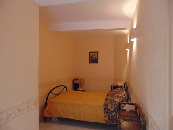 AGDE : maison de 4 pièces 66 m² environ