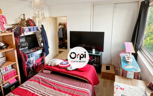 Appartement à louer    3 pièces • 65 m2 Saint-Martin-Boulogne