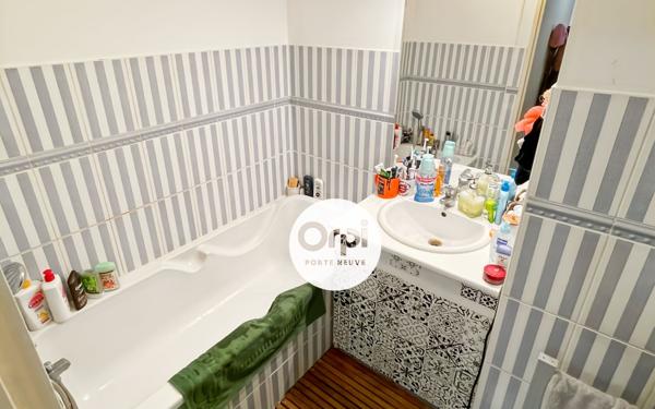 Appartement à louer    3 pièces • 65 m2 Saint-Martin-Boulogne