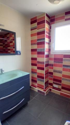 A louer Appartement T3 Mont De Marsan balcon 1er étage jardin commun