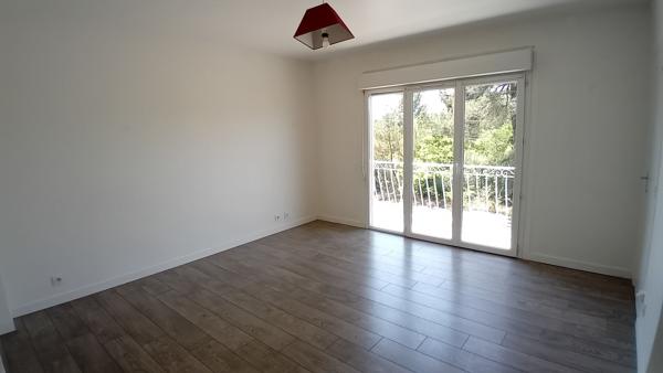 A louer Appartement T3 Mont De Marsan balcon 1er étage jardin commun