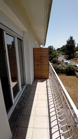 A louer Appartement T3 Mont De Marsan balcon 1er étage jardin commun