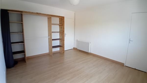 A louer Appartement T3 Mont De Marsan balcon 1er étage jardin commun