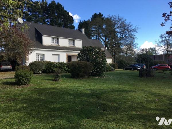 VANNES Océane, maison 1978, parc 3900 m² en zone Uca.