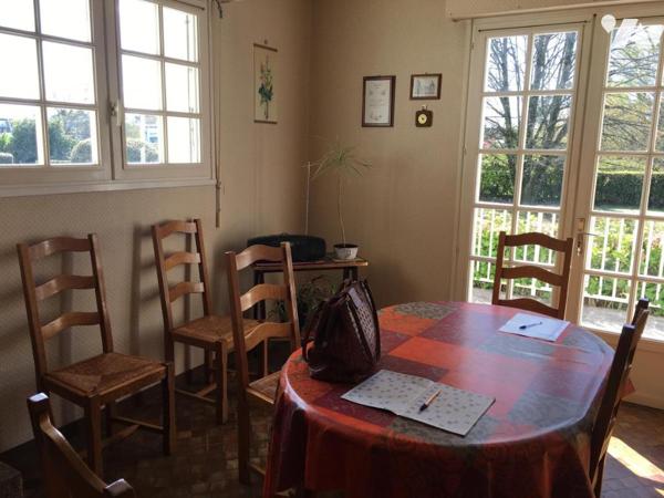 VANNES Océane, maison 1978, parc 3900 m² en zone Uca.