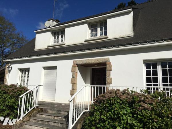 VANNES Océane, maison 1978, parc 3900 m² en zone Uca.