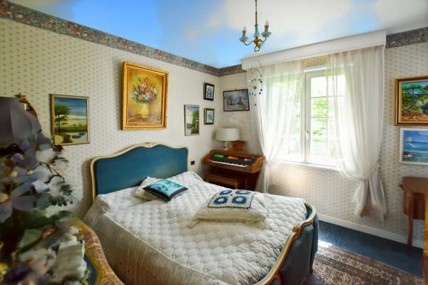 Propriete à vendre à ANTULLY avec terrain de 4577 m2