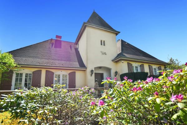 Propriete à vendre à ANTULLY avec terrain de 4577 m2