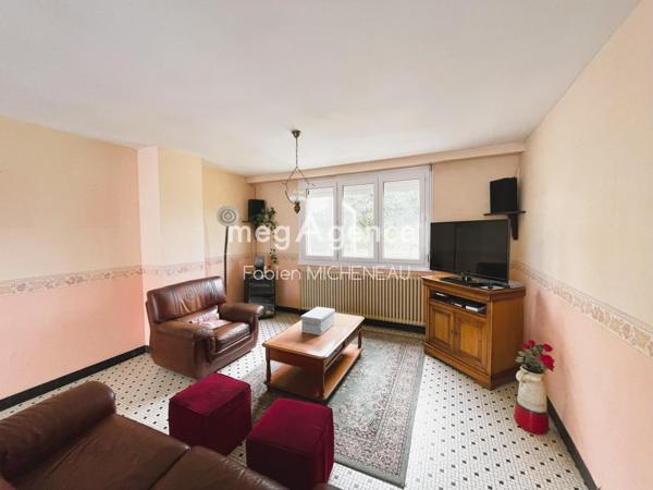 Maison à LE MAY-SUR-EVRE, 49122 - 5 pièces 100m²