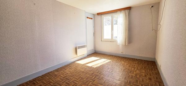 A VENDRE Maison de 115 m² Habitables sur la commune de BEAUMONT DU GATINAIS Beaumont-du-Gâtinais (77890)