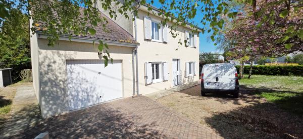 A VENDRE Maison de 115 m² Habitables sur la commune de BEAUMONT DU GATINAIS Beaumont-du-Gâtinais (77890)