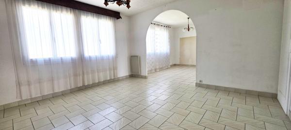 A VENDRE Maison de 115 m² Habitables sur la commune de BEAUMONT DU GATINAIS Beaumont-du-Gâtinais (77890)