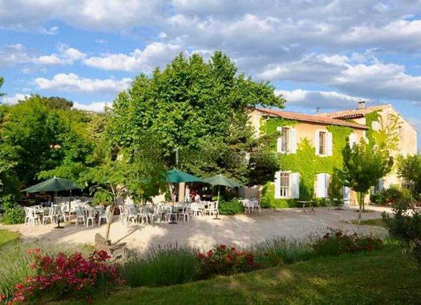 Maison à AIX-EN-PROVENCE, 13290 - 25 pièces 801m²