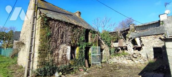 BAINS SUR OUST - 143/195M - A Proximité de l'ile aux pies - En hameau, sur Terrain de 760 m², m...