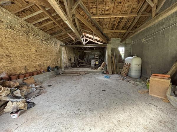 Maison à vendre à Valence-en-Poitou dans la Vienne (86700), ref : VM304-86001