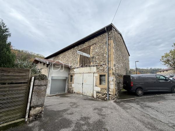 Local commercial de 194 m²