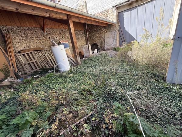 Local commercial de 194 m²