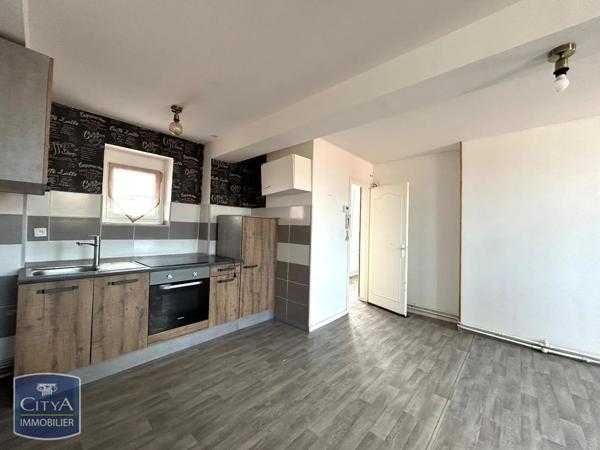 Appartement à louer 3 pièces 61.6m² Cambrai (59400)