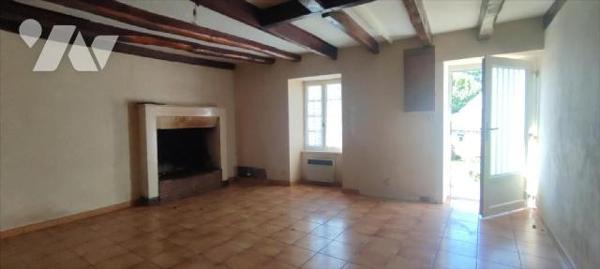 ST VICNENT SUR OUST - 143/218M - Proche bourg, maison mitoyenne en pierre sous ardoise comprena...