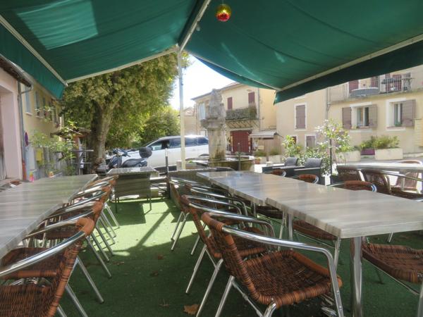 BAR TABAC RESTAURANT SNACK à vendre THOARD (04380)