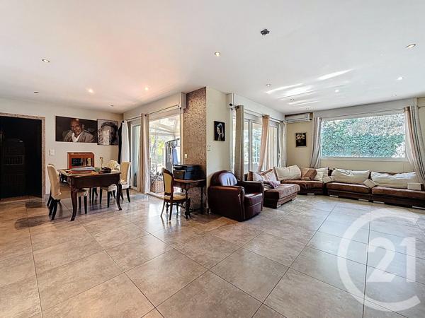 Maison à vendre  7 pièces - 237 m2 MONTFERRIER SUR LEZ - 34