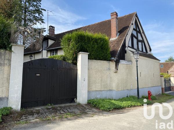 Longère 4 pièces de 166 m² à Noailles (60430)