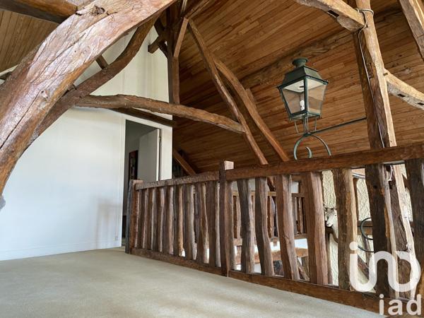 Longère 4 pièces de 166 m² à Noailles (60430)