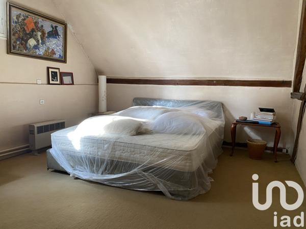 Longère 4 pièces de 166 m² à Noailles (60430)