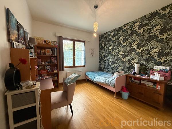 Vente Maison146,07 m² - 6 Pièces - SAINT AMAND MONTROND (18200)