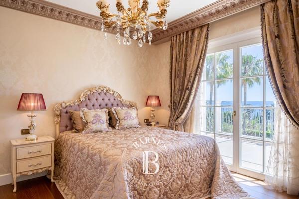 Cannes, Villa 8 Chambres -  450 m² à vendre
