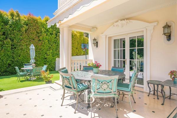 Cannes, Villa 8 Chambres -  450 m² à vendre