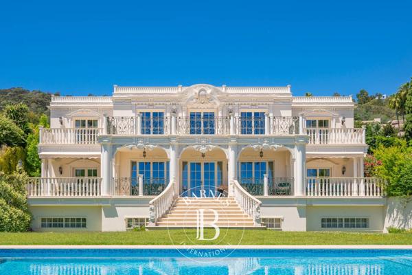 Cannes, Villa 8 Chambres -  450 m² à vendre