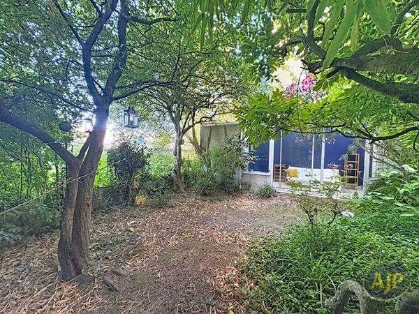 Appartement à vendre Nantes - 4 pièces, 81m² avec 2 chambre(s) à 365 000€ - AJP Immobilier Nantes Ouest