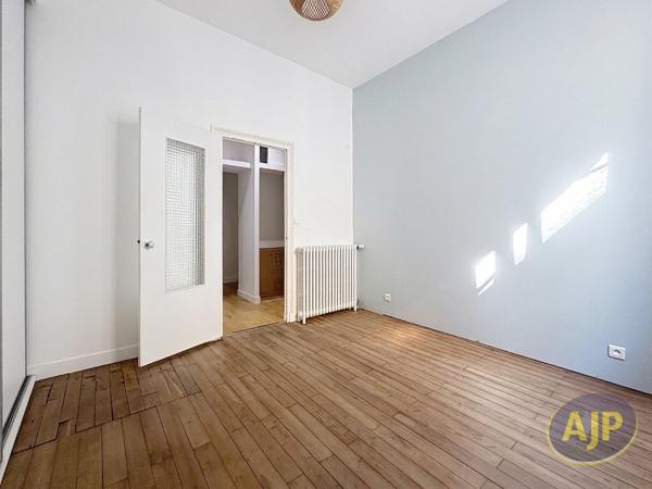 Appartement à vendre Nantes - 4 pièces, 81m² avec 2 chambre(s) à 365 000€ - AJP Immobilier Nantes Ouest