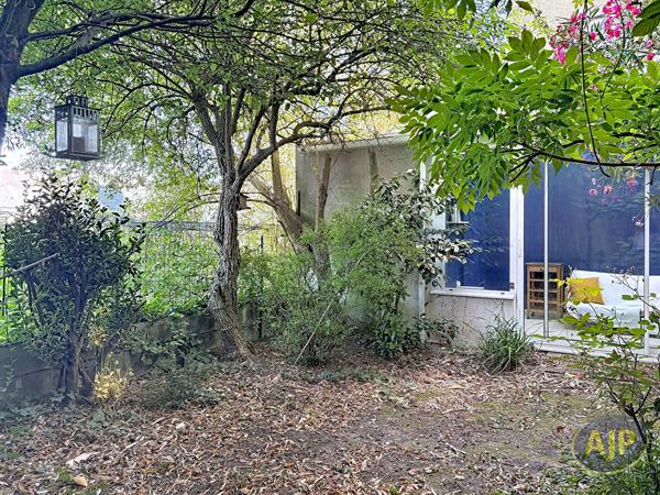 Appartement à vendre Nantes - 4 pièces, 81m² avec 2 chambre(s) à 365 000€ - AJP Immobilier Nantes Ouest