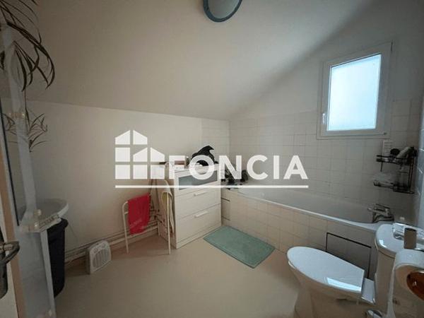 Location Maison 4 pièces 79.1 m² - 1-10 ALLEE NINON Pouilly Les Nonains 42155