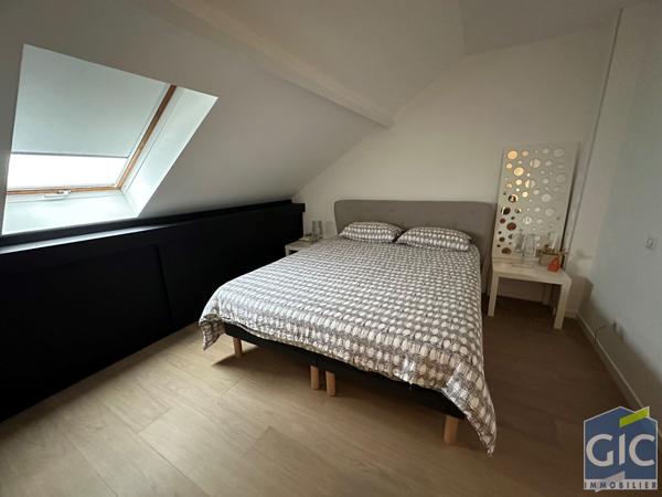A VENDRE MAGNIFIQUE 5/6PP CAEN PLACE DE LA REPUBLIQUE.