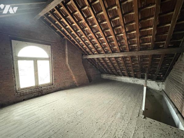 Une maison semi-individuelle de 80 m² avec jardin