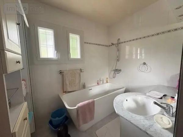 Achat - Maison Saint-Hilaire-Saint-Florent 49400 6 pièces 125 m 2 929 m 2