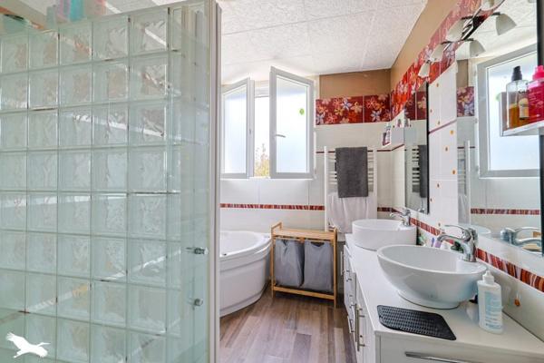 Maison 179 655 € Châteauneuf-sur-Charente 3 p 135 m² DPE D