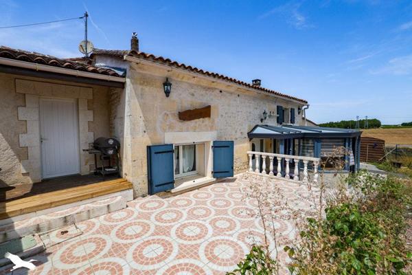 Maison 179 655 € Châteauneuf-sur-Charente 3 p 135 m² DPE D
