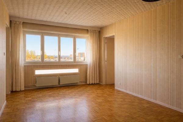 Saint-Max (54130) F2 au 6e et dernier étage avec parking et cellier à Saint-Max