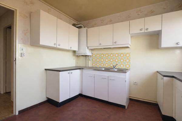 Saint-Max (54130) F2 au 6e et dernier étage avec parking et cellier à Saint-Max