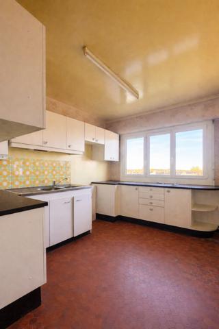 Saint-Max (54130) F2 au 6e et dernier étage avec parking et cellier à Saint-Max